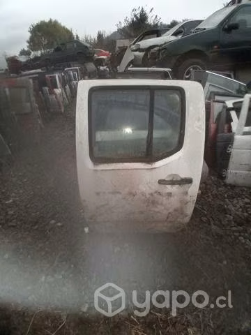 Nissan navara Puerta trasera izquierda envio regs