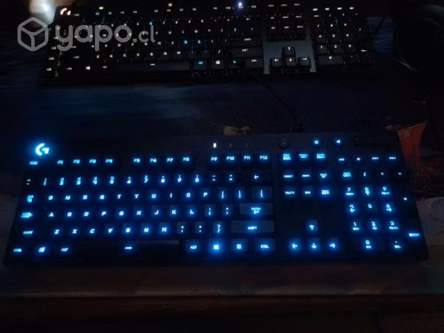 Teclado mecanico logitech rgb