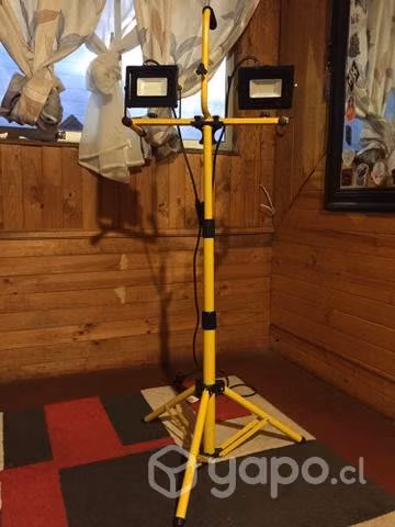 Trípode led