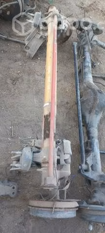Yugo eje trasero peugeot 306