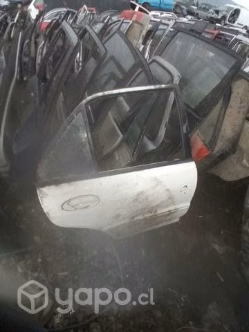 Proton persona puerta trasera derecha envio regs
