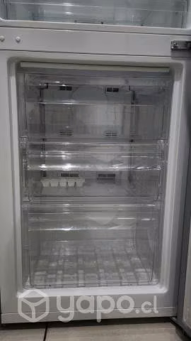 Refrigerador Libero 280NFI no frost