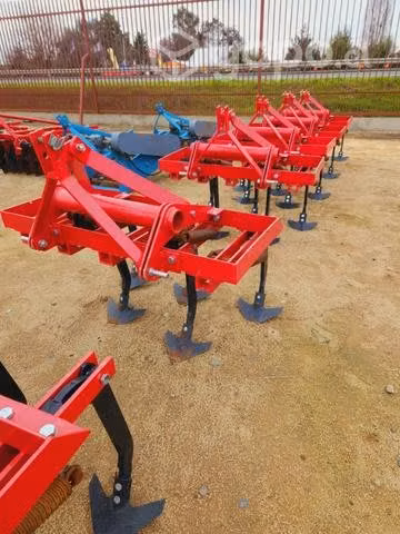 Herramientas agrícolas nuevas