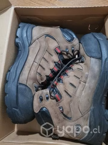 Bototos de seguridad y zapatillas