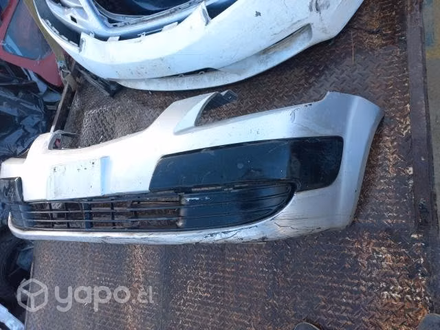 Parachoque Kia Rio JB (con molduras) ORIGINAL