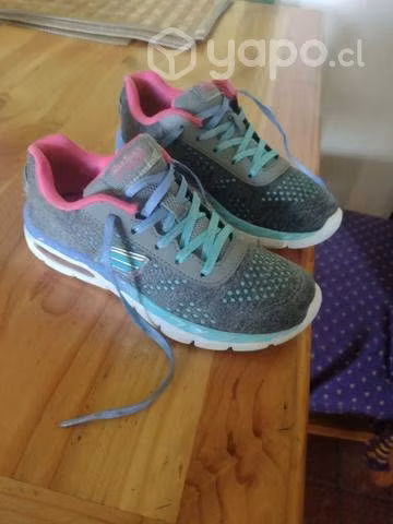 Zapatillas 33 niña poco uso
