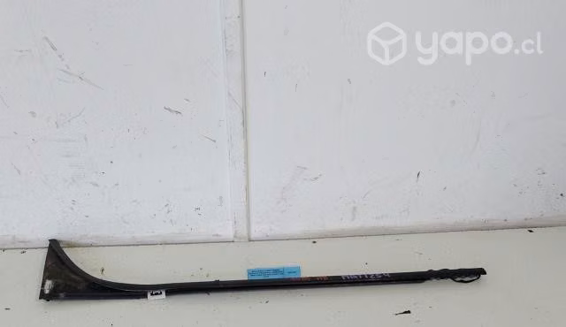 Moldura LameVidrio Pt tra der (MBT1254) Mazda BT50