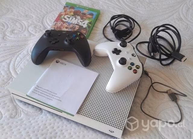 Xbox One - 2 Controles - 2 Juego PES 2019 y Sims 4