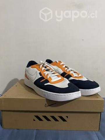 Nike n354 Squash Type
