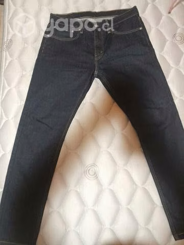 3 jeans hermosos de prestigiosas marcas