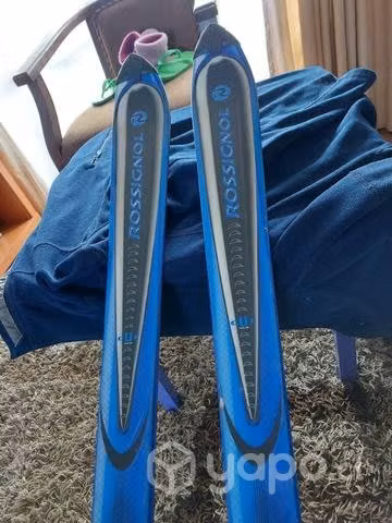 Esqui con fijaciones ambos marca Rossignol