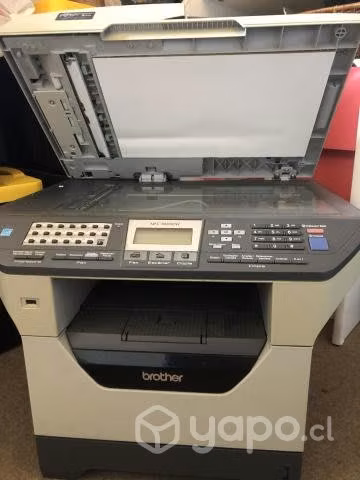 Impresora marca Brother modelo MFC-8890DW - Imagen 2