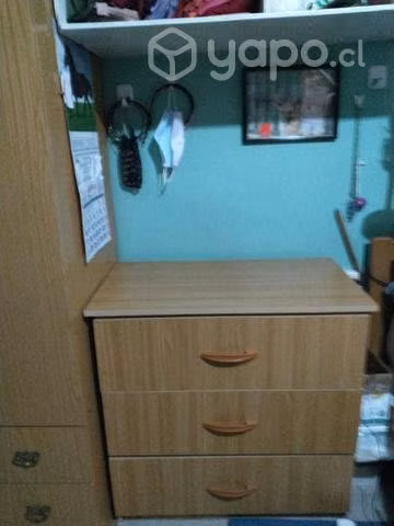Clóset y cómoda