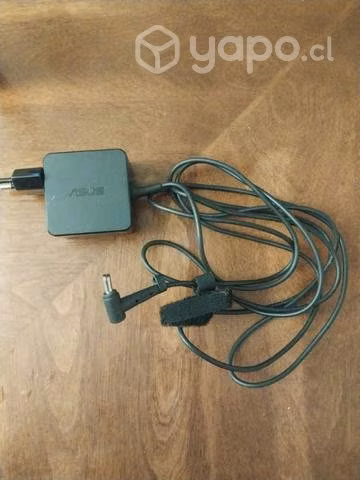 Notebook Asus E402S - Imagen 4