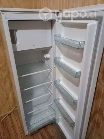 Refrigerador Mademsa 198 Litros