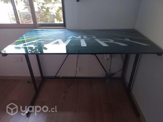 Escritorio de vidrio - Imagen 3