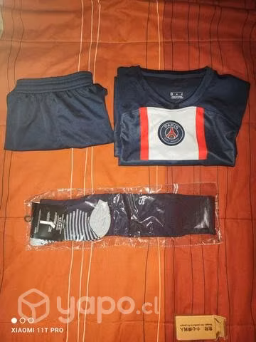 Uniforme completo Lionel Messi PSG - Imagen 6
