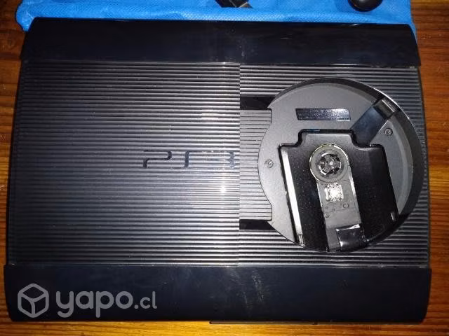 Playstation 3 con dos juegos originales incluidos