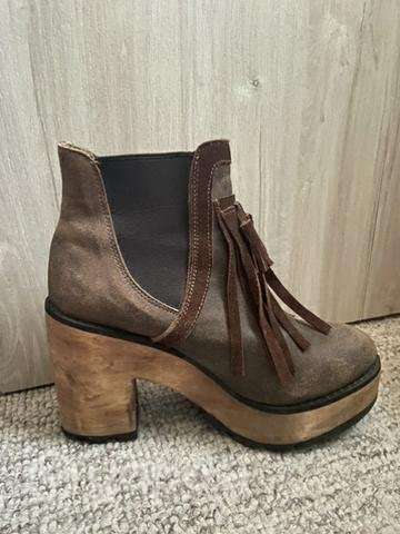 Zapatos cafés - Imagen 2
