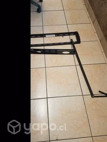 Soporte de metal para televisor