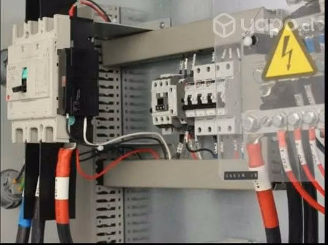 Instalaciones y mantenimiento electrico