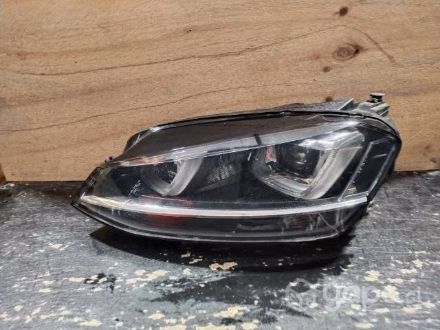 Optico Volkswagen Golf /m01nj2hh