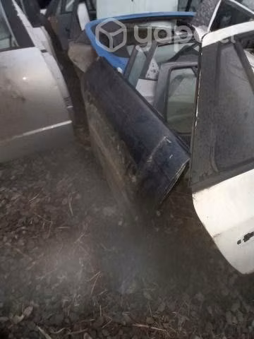 Subaru legacy 98 puerta trasera derecha envio regs