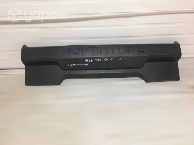 Moldura portolan fiat strada adventure ram 700