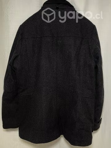 Abrigo Basement hombre talla 48 (equivale talla M)