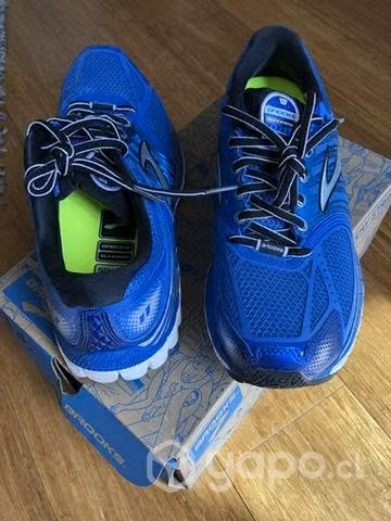 Zapatilla running brooks nuevas - Imagen 3