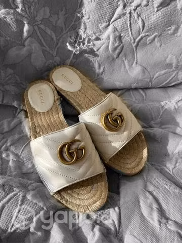 Sandalias originales