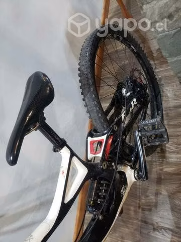 Specialized demo 8