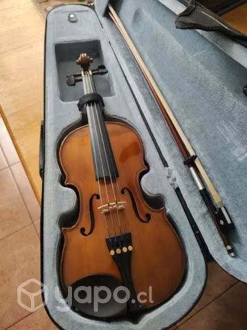 Violín Cremona en excelente estado, como nuevo