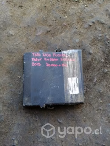 Tapa fusible motor Nissan Navara 2015