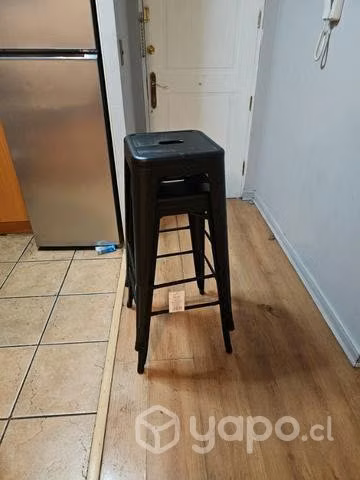 Piso tolix negro ( cantidad 2)