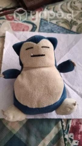 1 peluche 1 monito musical