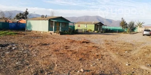 Terreno con 4 Cabañas