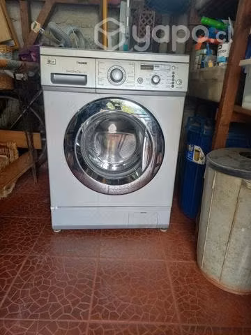 Lavadora LG Tromm 7kg con detalle