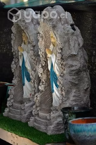 Grutas de poliresina