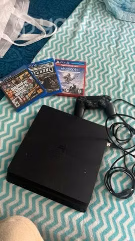 PlayStation 4