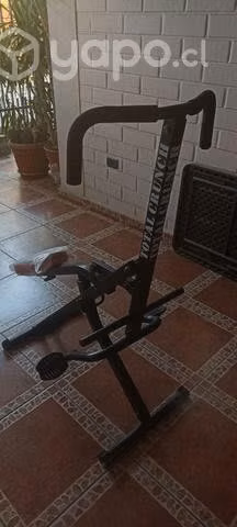 Máquina de ejercicios abdominal