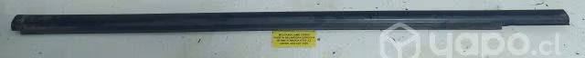 Moldura Lame Vidrio Puerta Delantera Derecha (BTM0