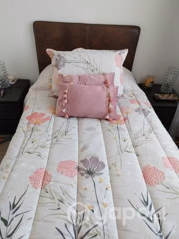 Cama 1.5 plaza muy poco uso - Imagen 2