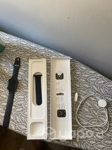 Apple Watch SE 44 mm - Imagen 3
