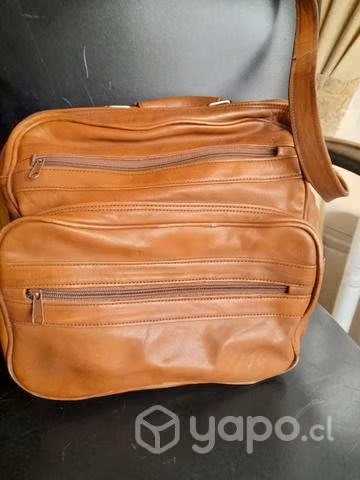 Bolso de Cuero Uruguayo Conversable
