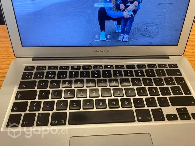 Macbook Air Early 2015, en excelente estado - Imagen 5