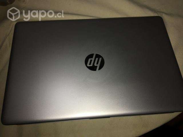 Notebook semi-nuevo - Imagen 2