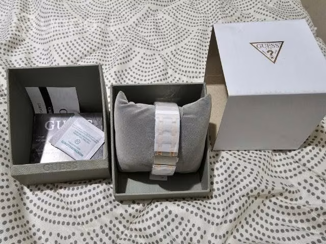 Reloj guess modelo GW0330G3