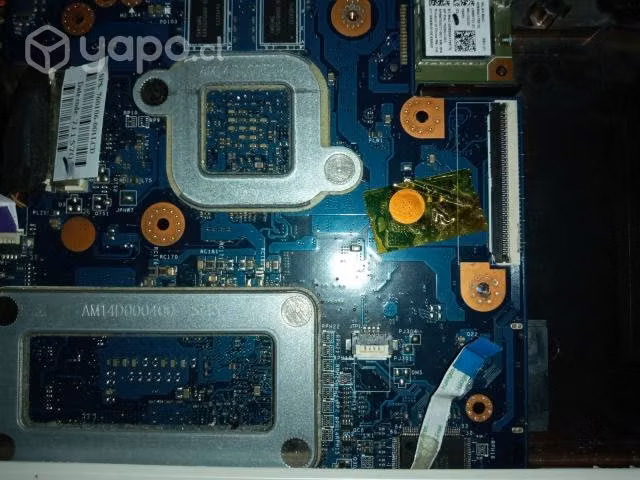Notebook HP 14-r220ia para desarme proble disco