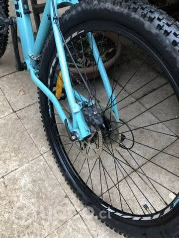 Bicicleta marca Bianchi Modelo Agressor 27,5